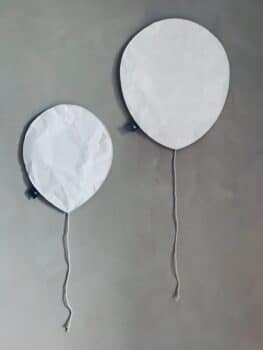 Ekaterina Galera Luftballon Lampe in weiß