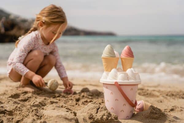 Little Dutch Sandkasten Spielzeug Set Eimer mit Eisformen