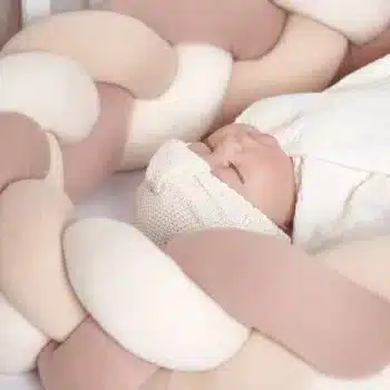 Baby Bettschlange Strick geflochten 200 cm Trio in altrosa, beige und natur von Nordic Coast Company