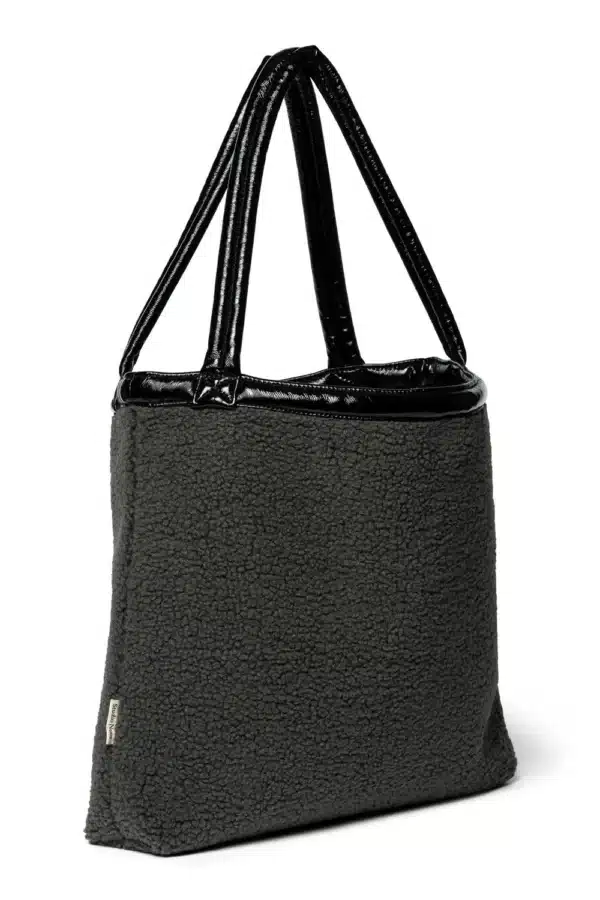 Studio Noos Teddy Mom-Bag Wendetasche - Black Lacquer – Bild 2