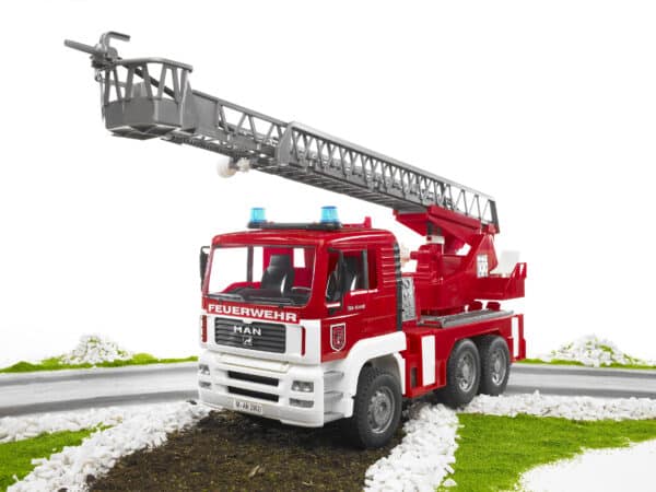 bruder - MAN TGA Feuerwehr mit Drehleiter – Bild 2